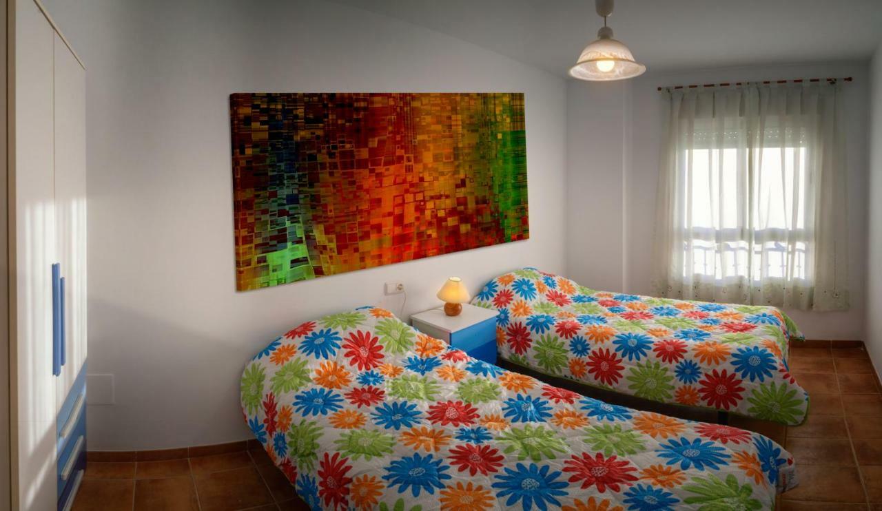 Apartamento 90 M2 En La Mejor Zona De Roquetas Roquetas de Mar Dış mekan fotoğraf