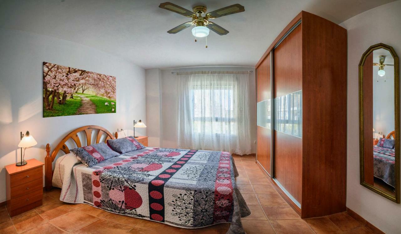 Apartamento 90 M2 En La Mejor Zona De Roquetas Roquetas de Mar Dış mekan fotoğraf